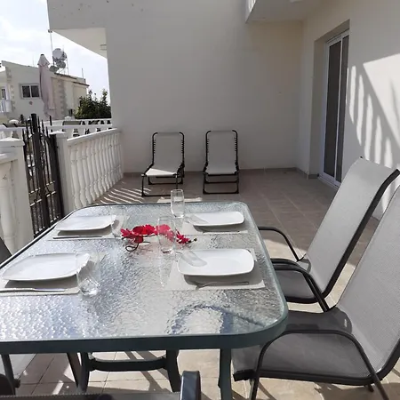 Luxury Cozy Near Nissi Daire